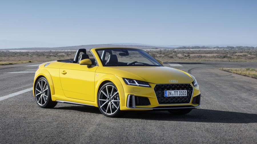  Audi TT Roadster S-Line (8S) 2018 года  (WW) (фото 1 из 33)